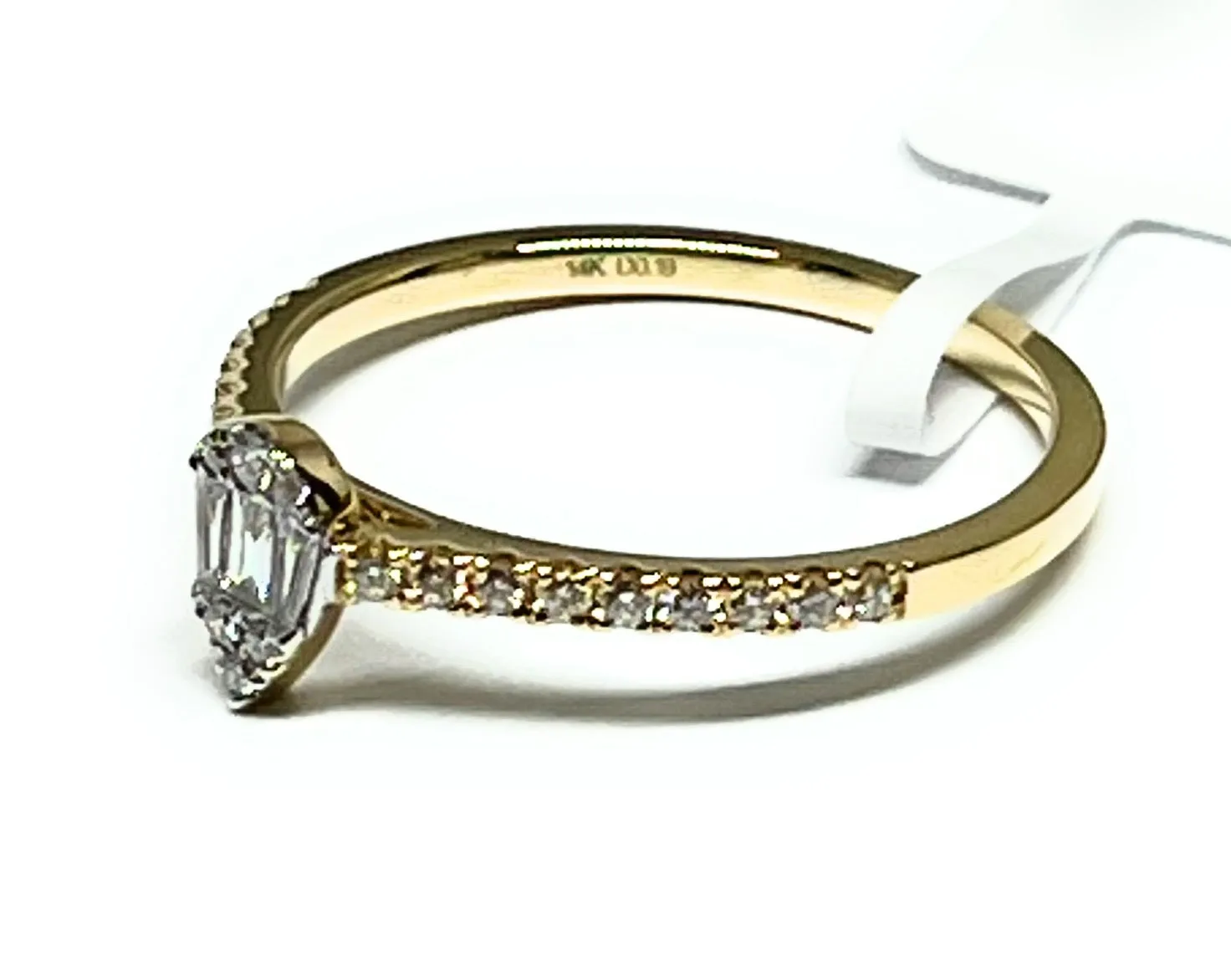 14k Solid Gold Taper Baguette Diamond Ring 0.27ct (FCD 01)