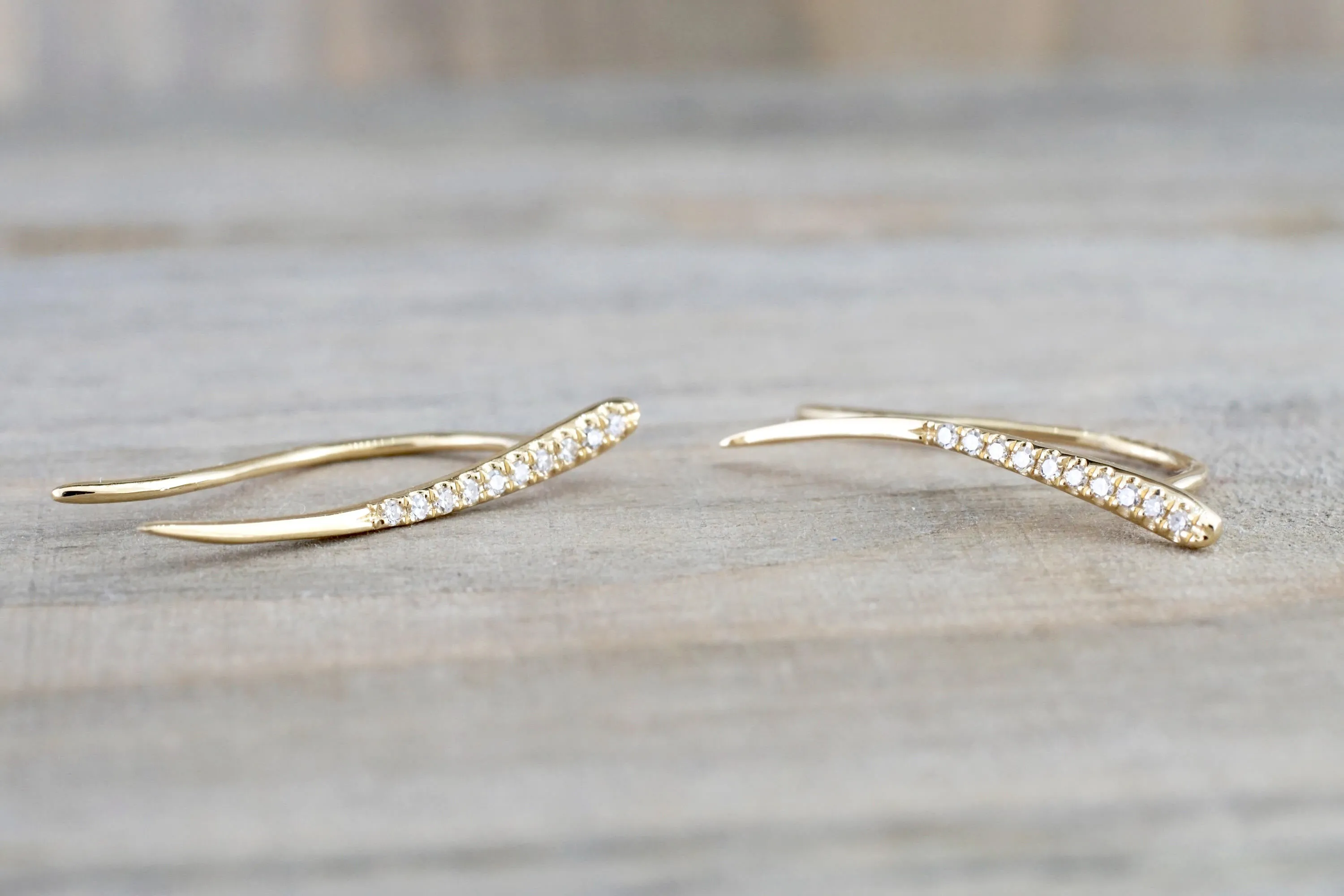 14k Yellow Gold Diamond Bar Cuff Curve Earring Studs Stud Hook