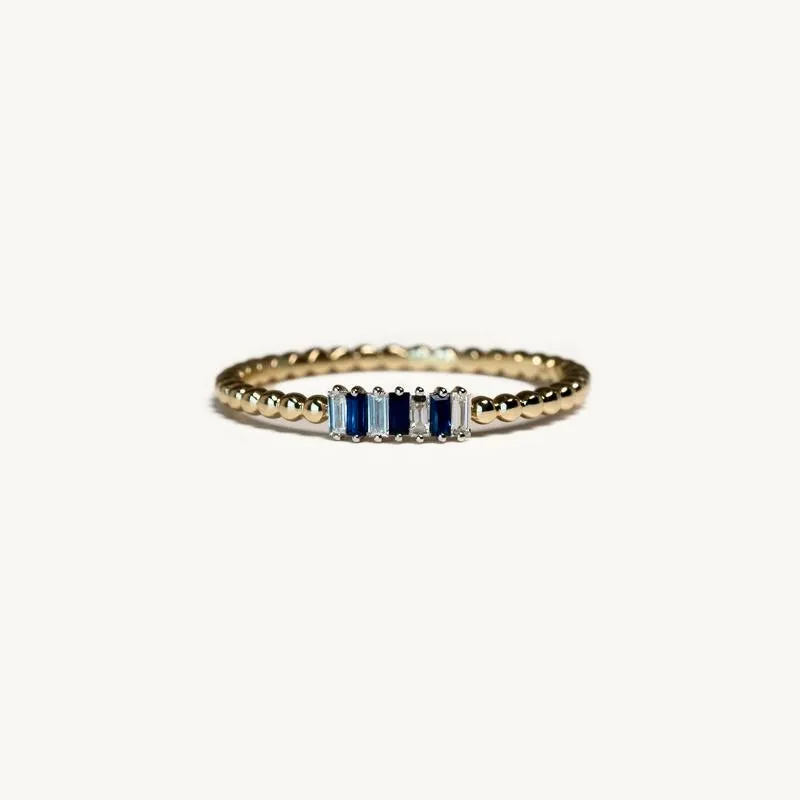 BAGUETTE CUT DIAMOND & SAPPHIRE RING