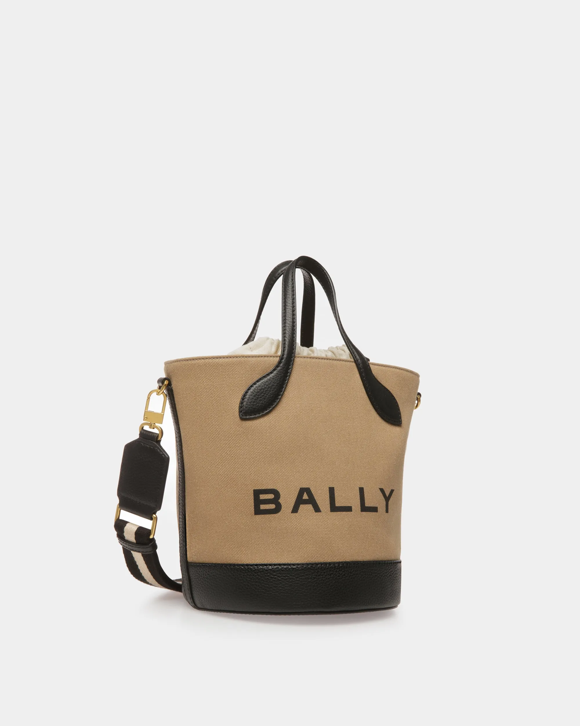 Bar Bucket Bag In Sand And Black Fabric