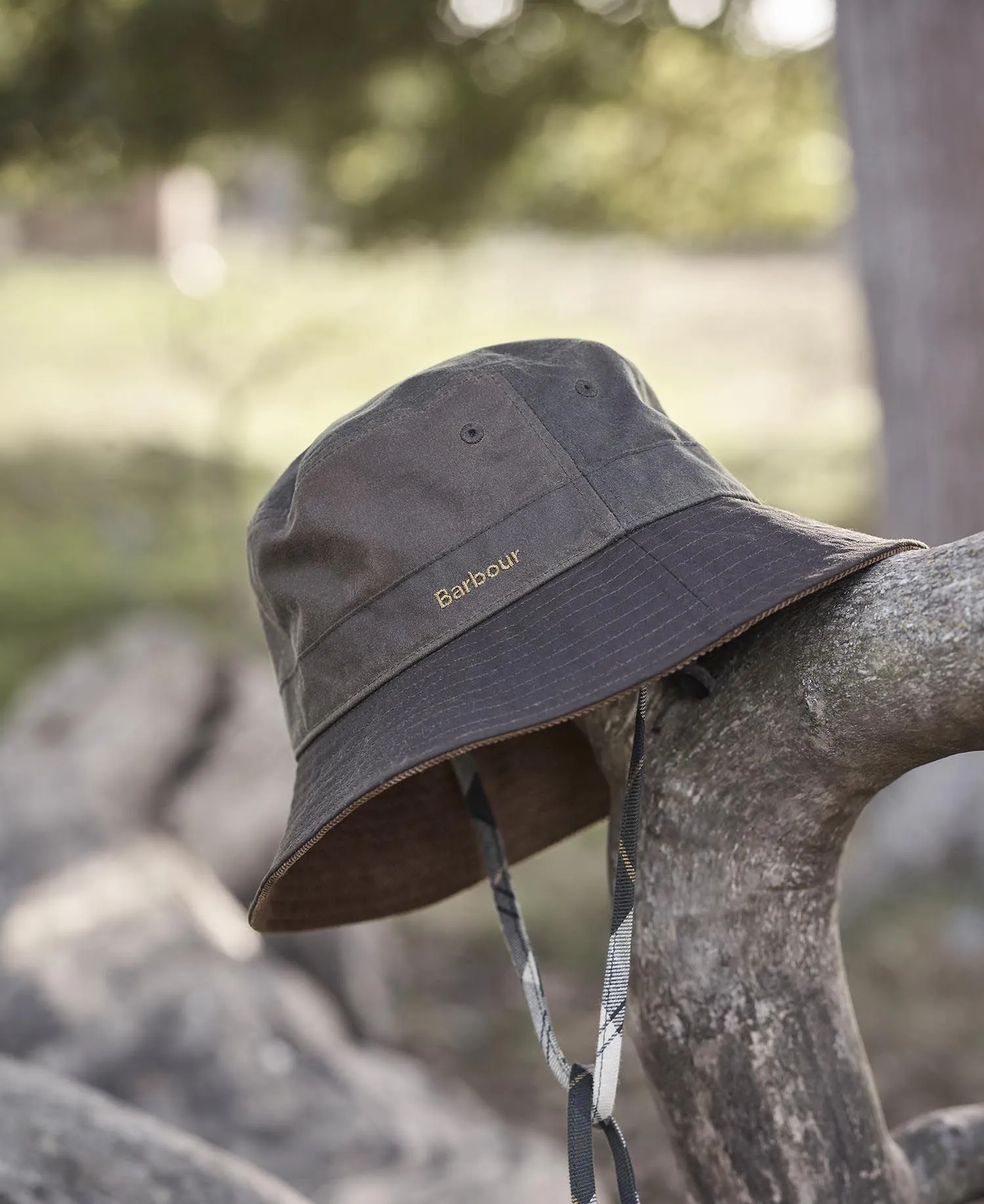 Barbour Brackley Waxed Bucket Hat