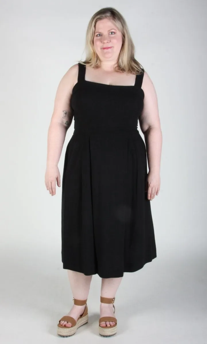 Birds of North America Thornbill Dress (Black)