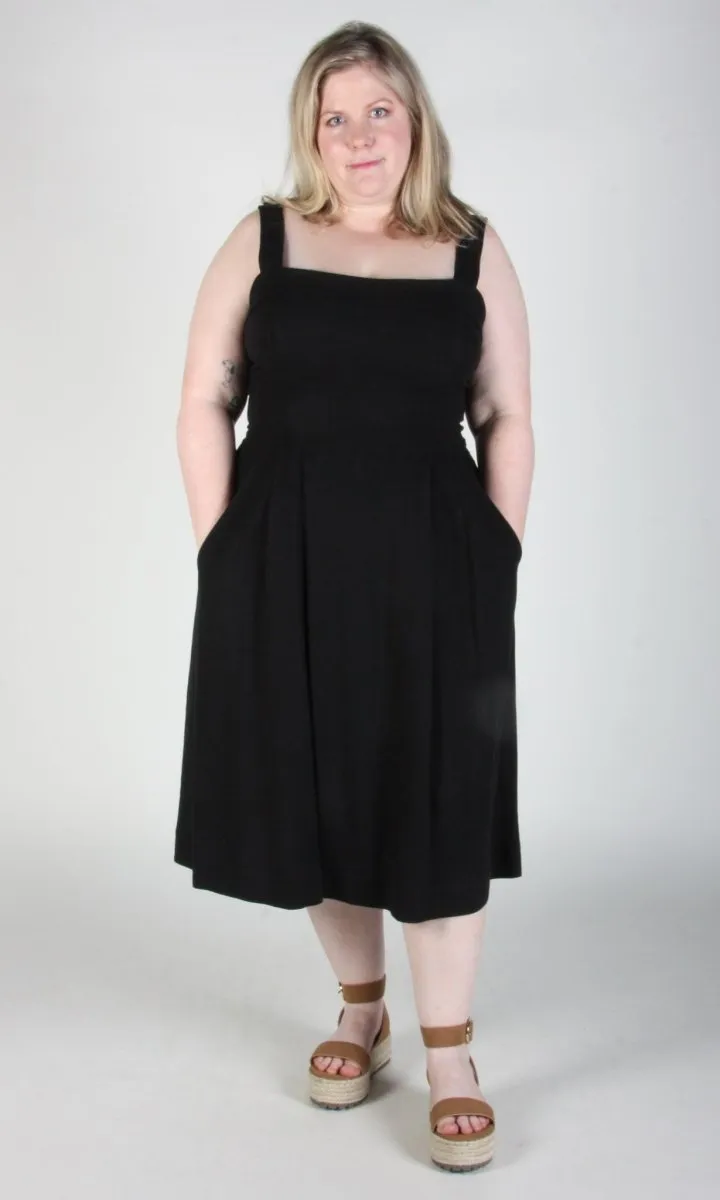 Birds of North America Thornbill Dress (Black)