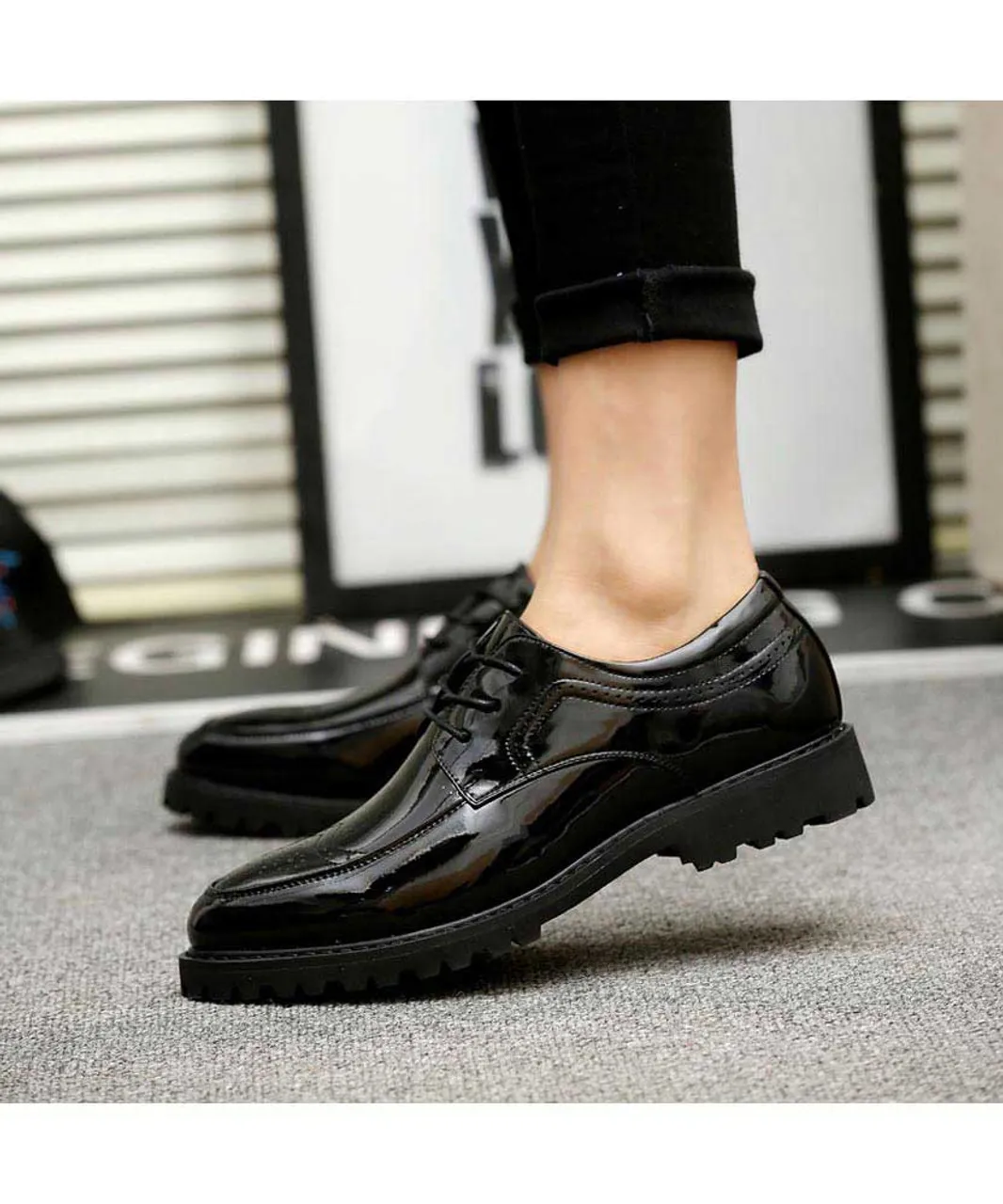 Black brogue patent leather derby dress shoe 1683