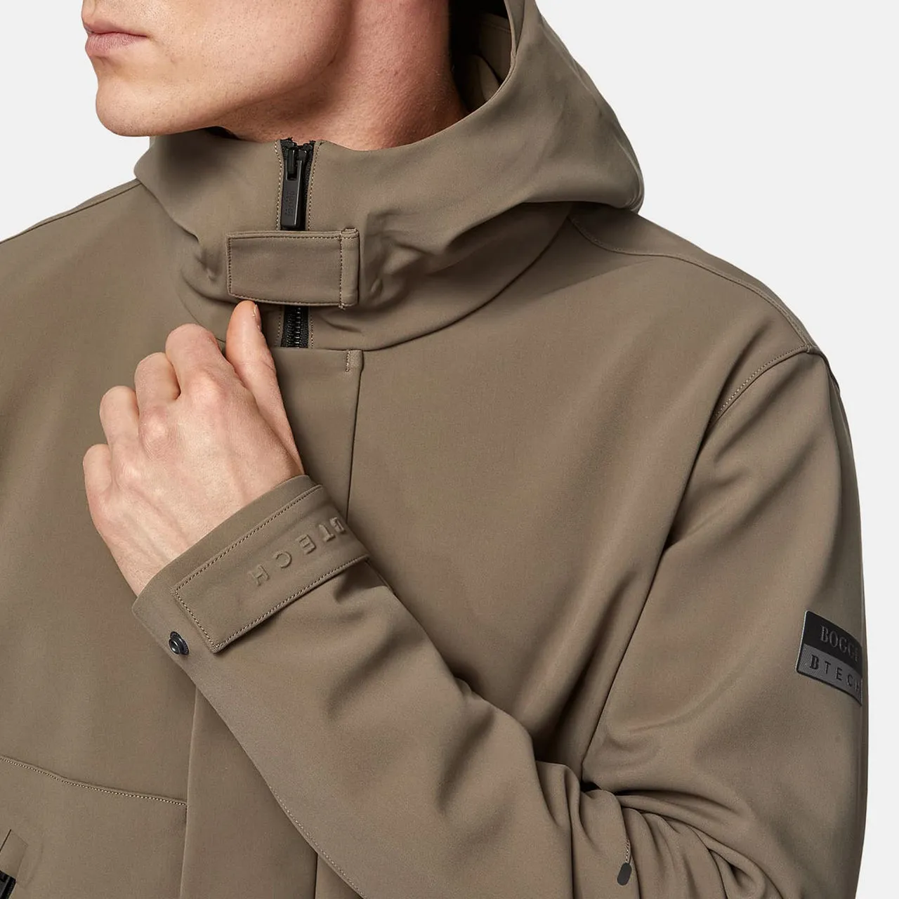 BOGGI MILANO Tech Windproof Jacket - Taupe