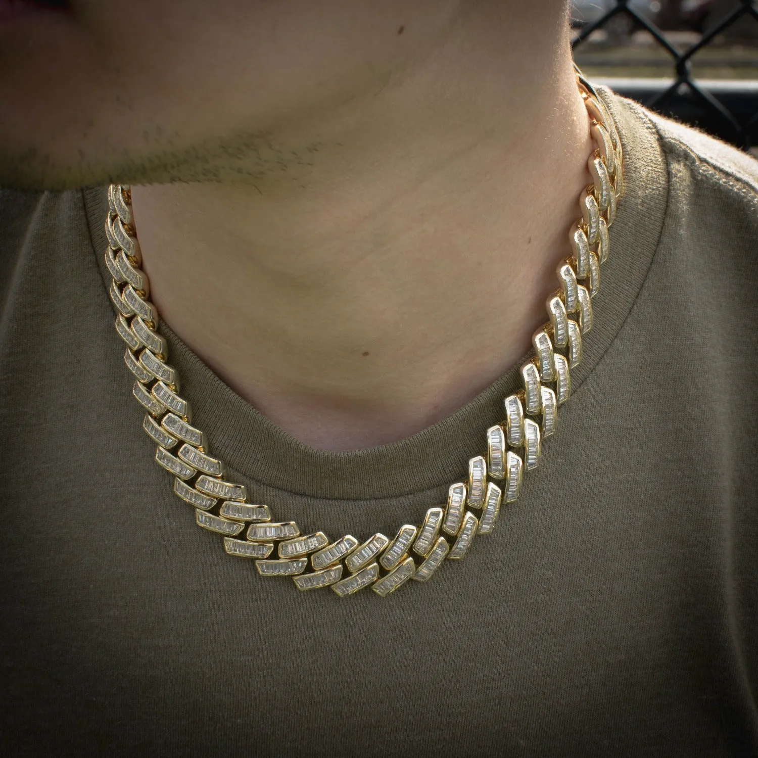 Diamond Baguette Cuban Link Chain (18mm) in Yellow Gold