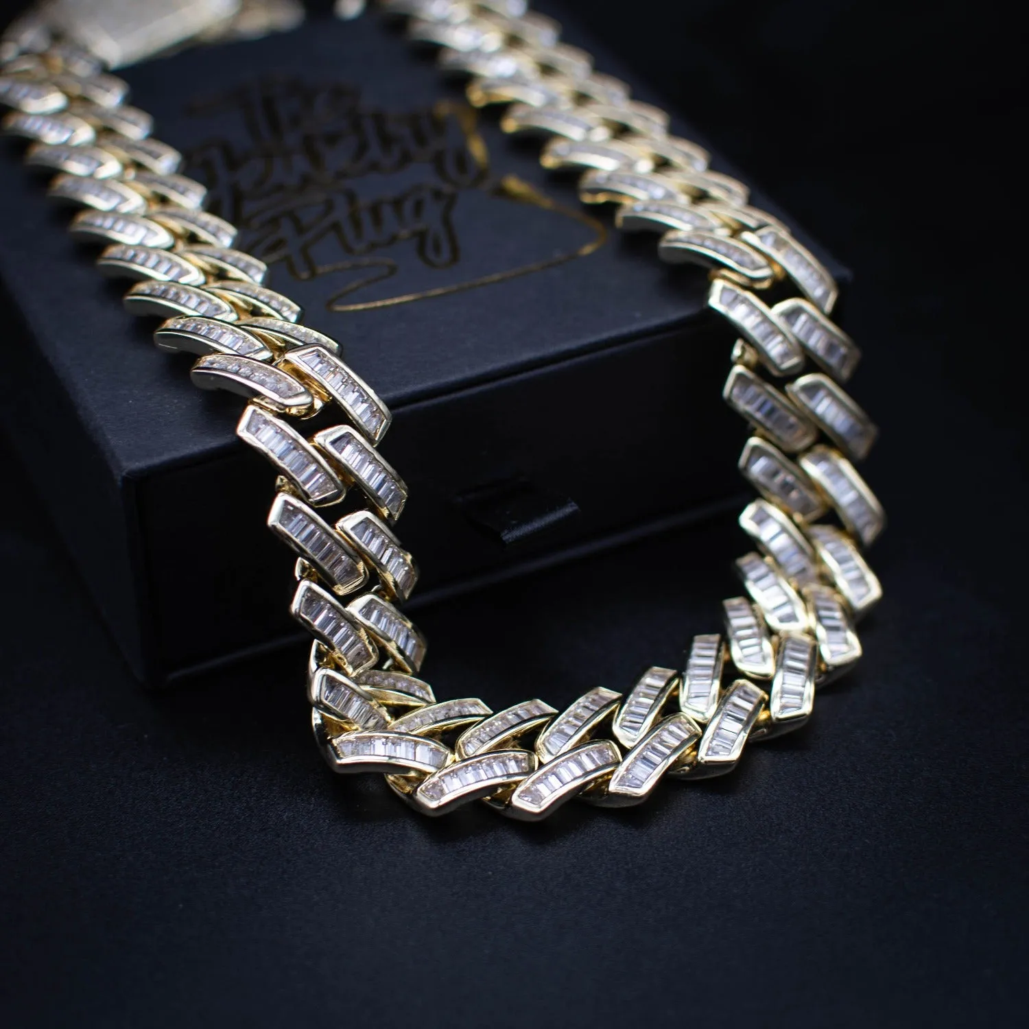 Diamond Baguette Cuban Link Chain (18mm) in Yellow Gold