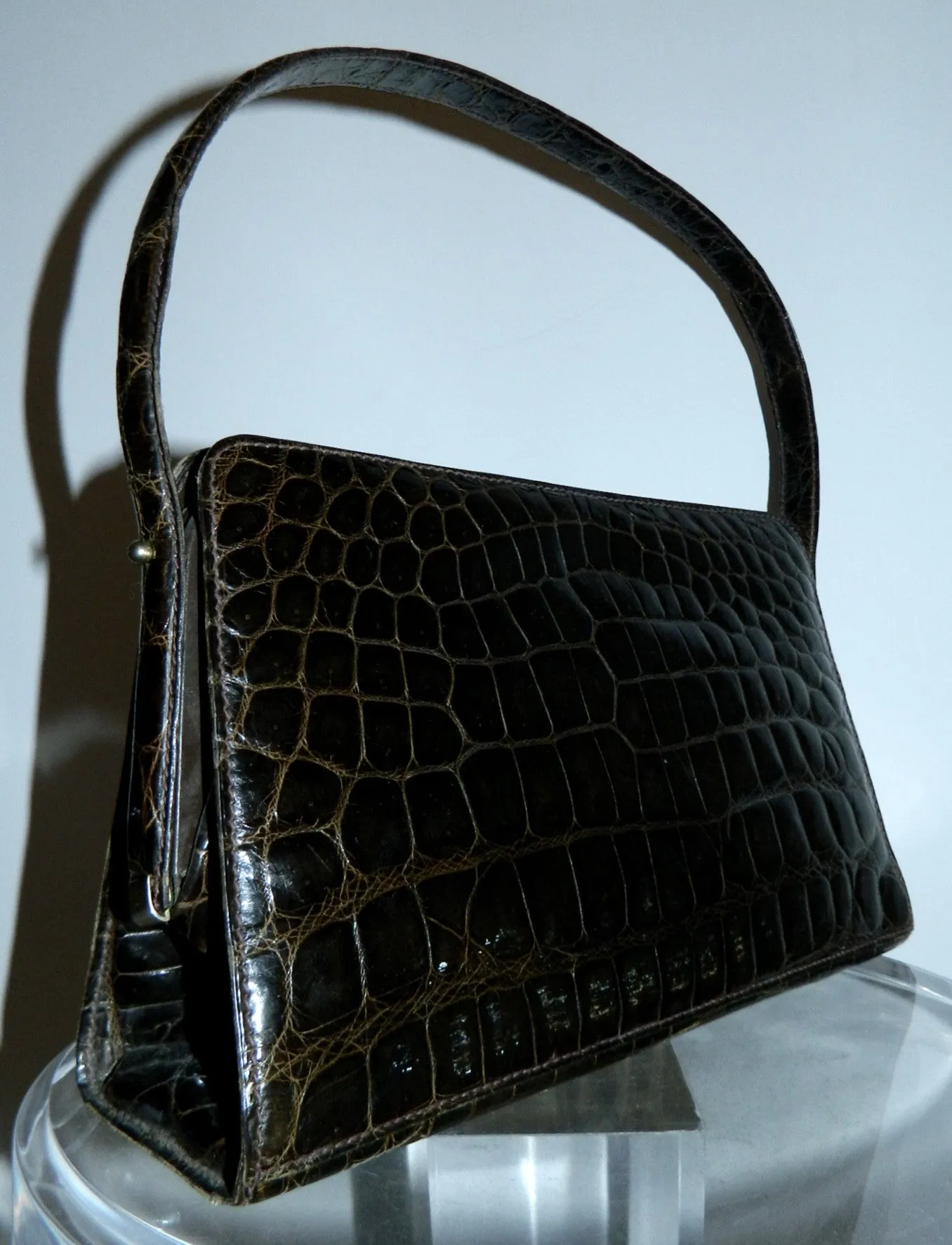 glossy brown crocodile handbag vintage 1940s Saks Fifth Avenue French made purse