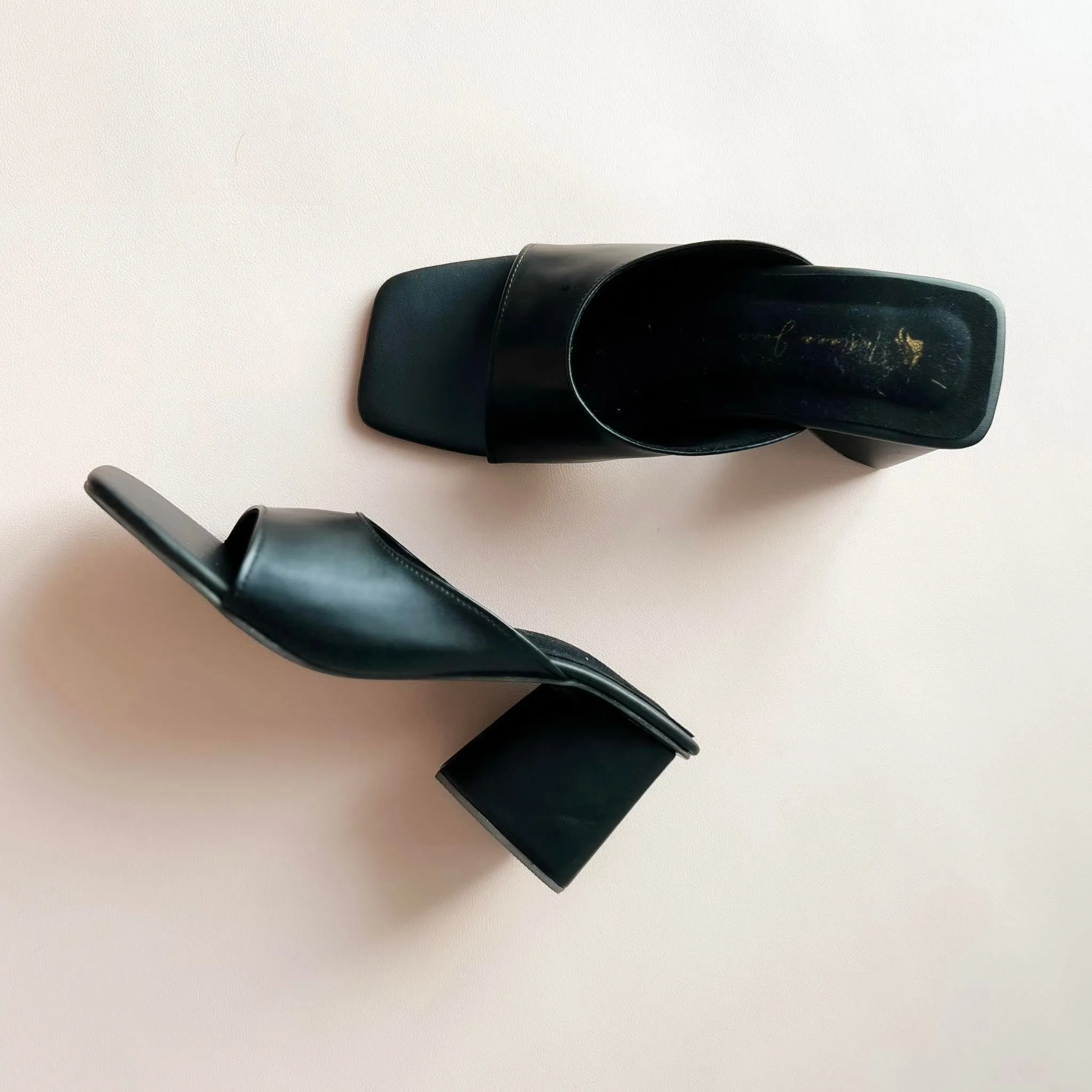 GRETA Curve Strap Triangle Heels Slides 2