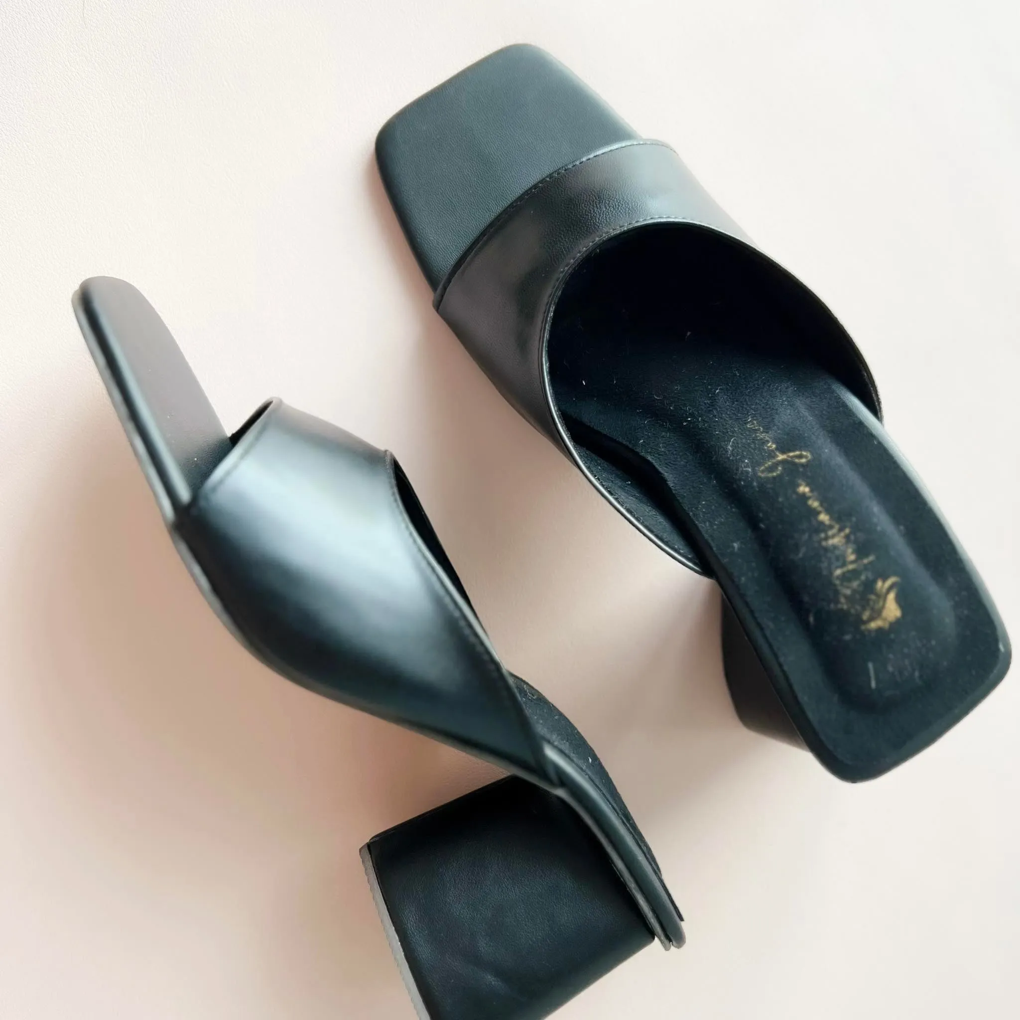 GRETA Curve Strap Triangle Heels Slides 2