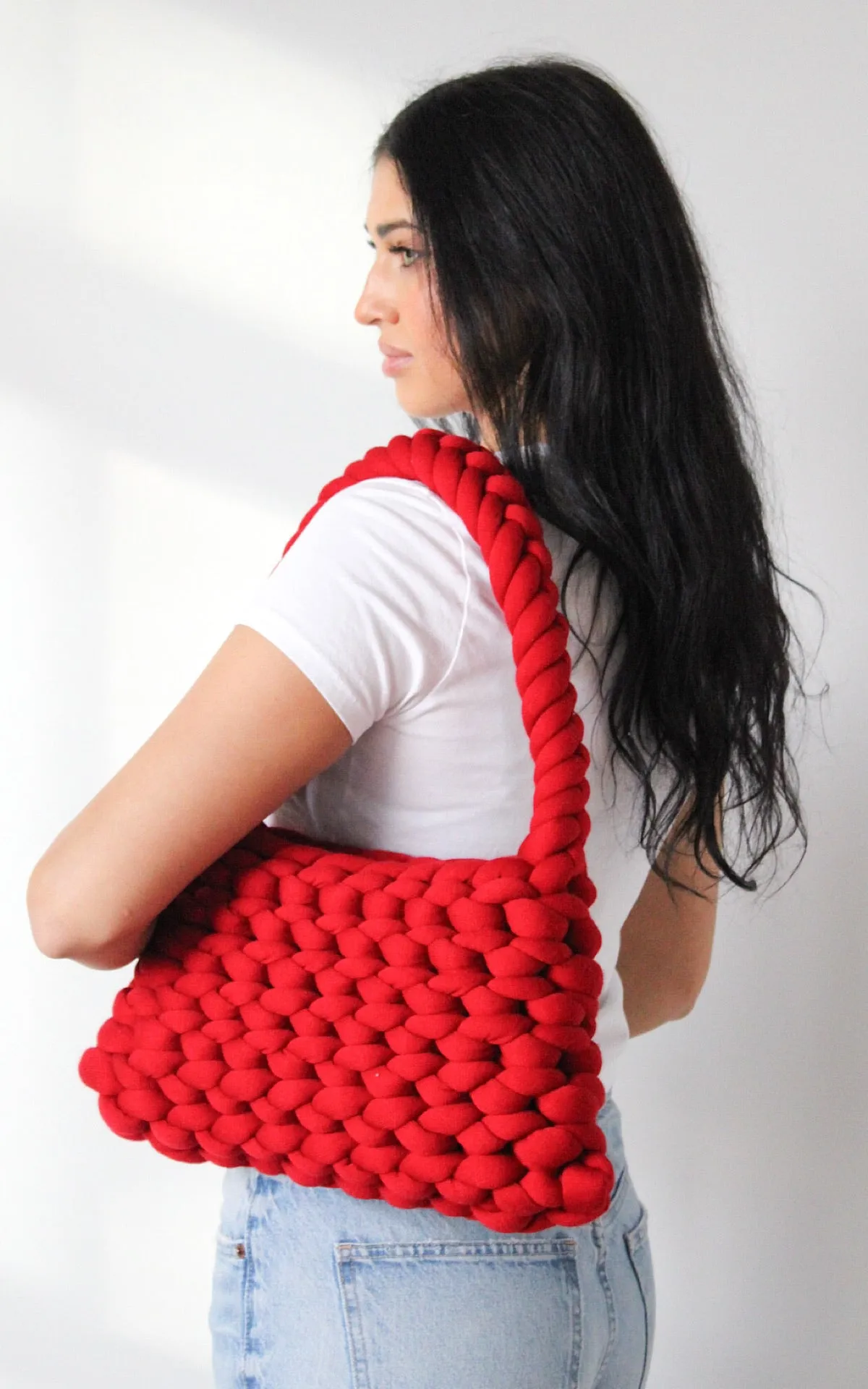 HB Crochet Handbag // Red