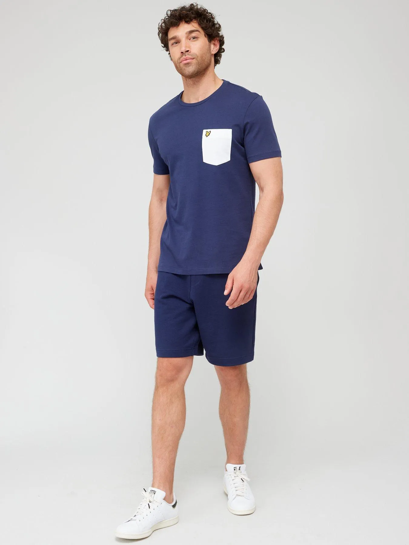 Lyle & Scott Contrast Pocket T-Shirt - Navy