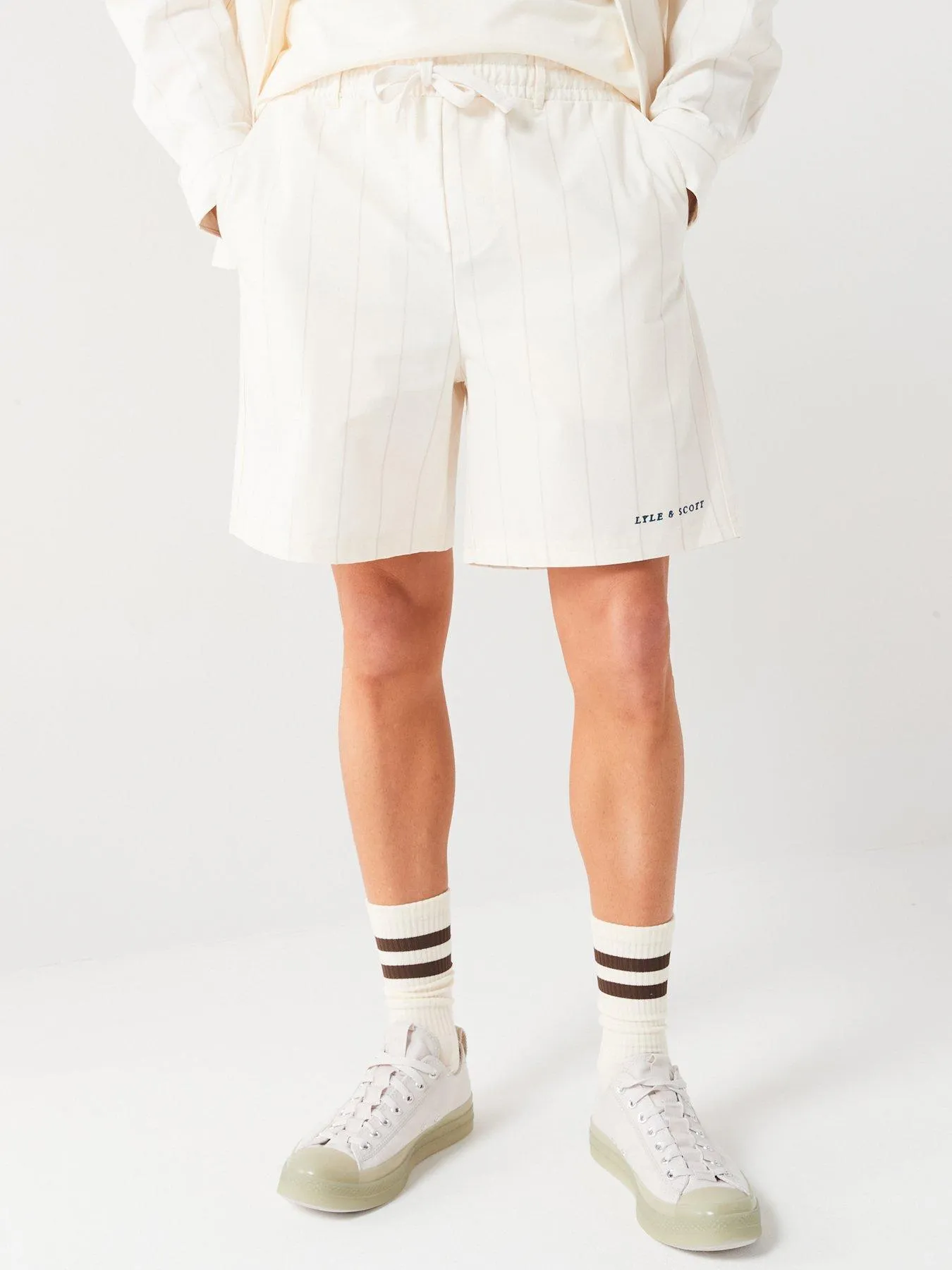 Lyle & Scott Pinstripe Shorts - Off White