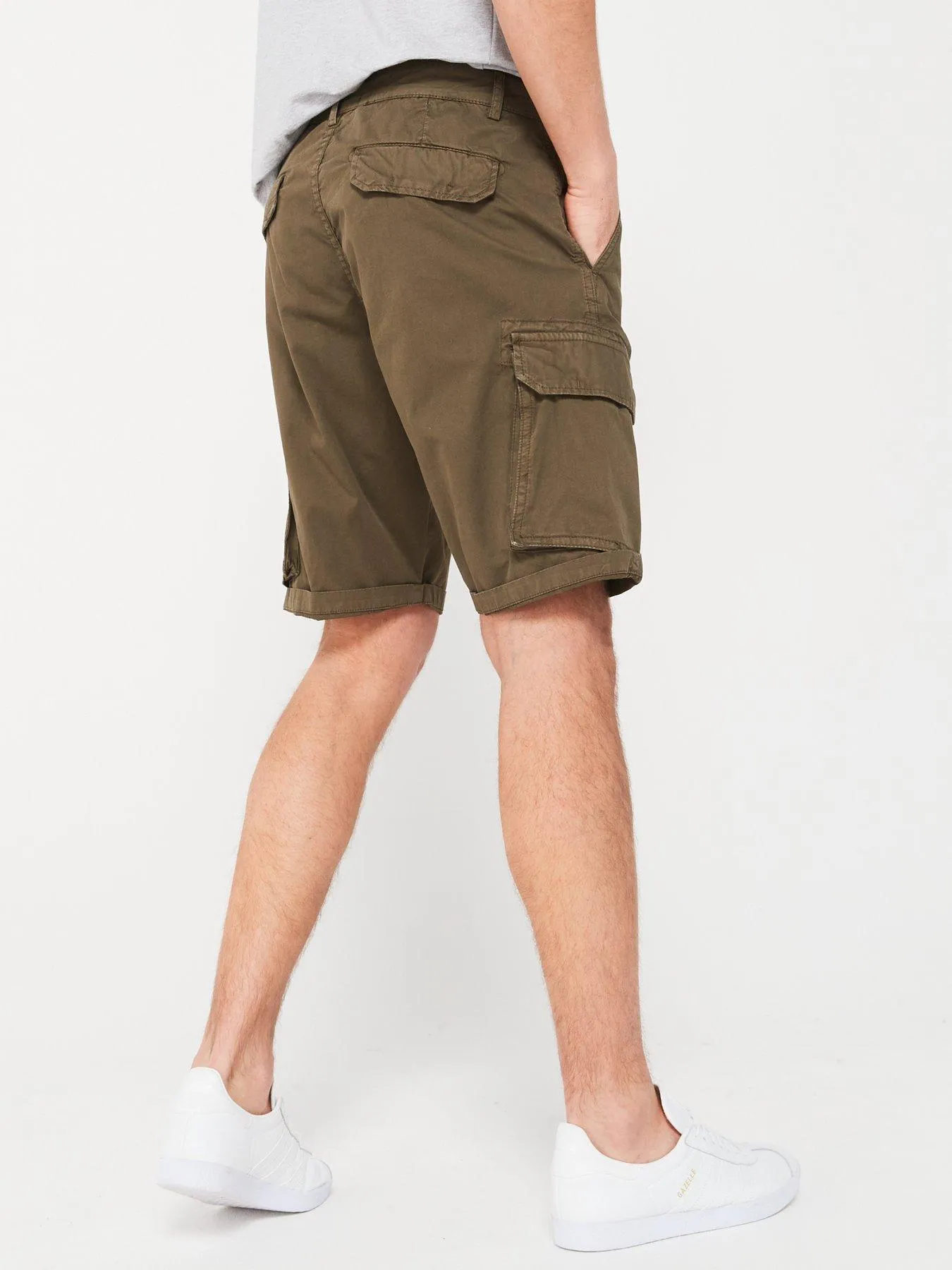 Lyle & Scott Wembley Cargo Shorts - Green