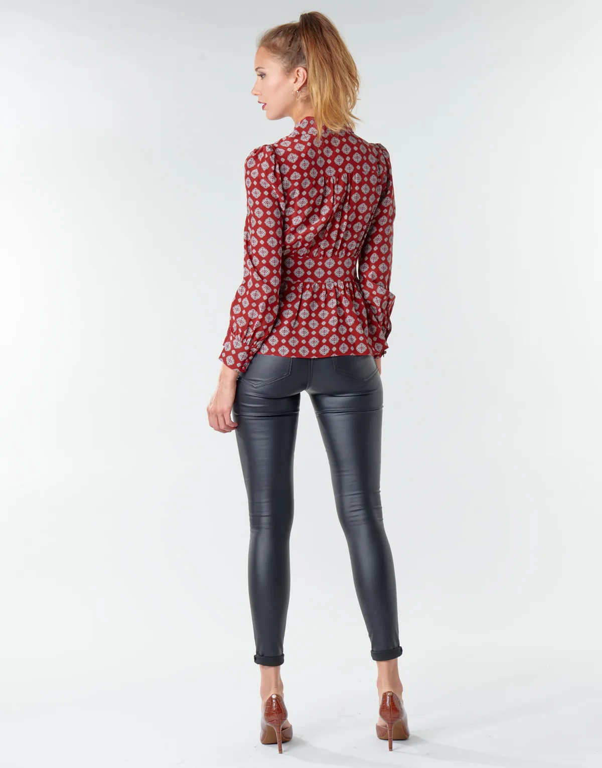 MICHAEL Michael Kors LUX PINDOT MED TOP