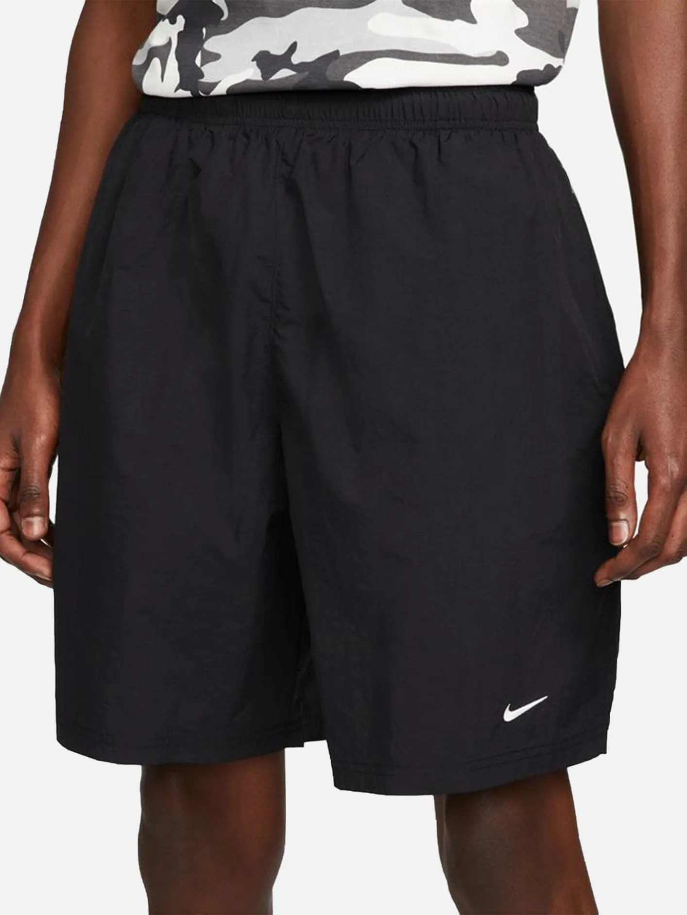 NIKE Solo Swoosh Woven Short