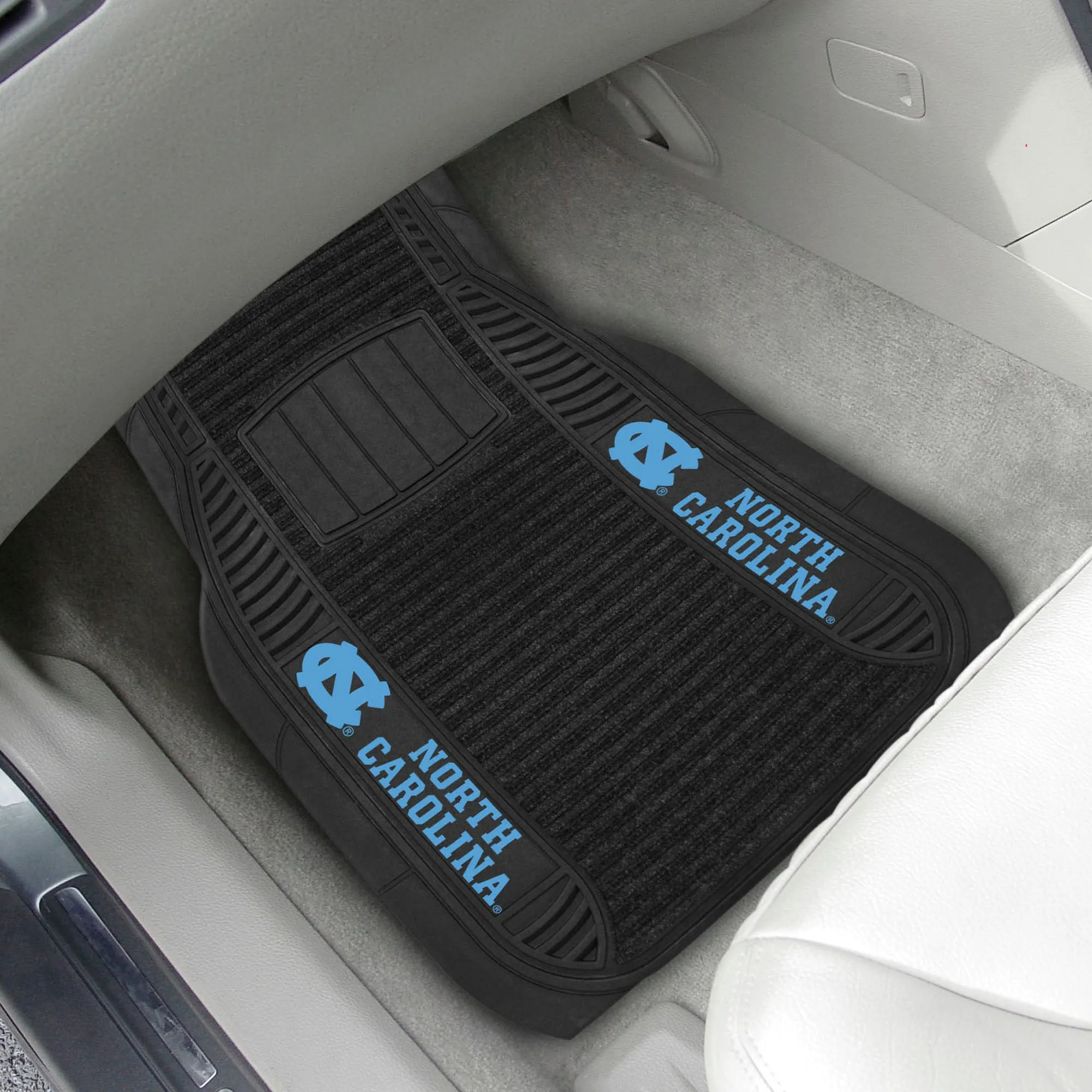 North Carolina Tar Heels 2-pc Deluxe Car Mat Set with NC Logo & North Carolina Wordmark by Fanmats