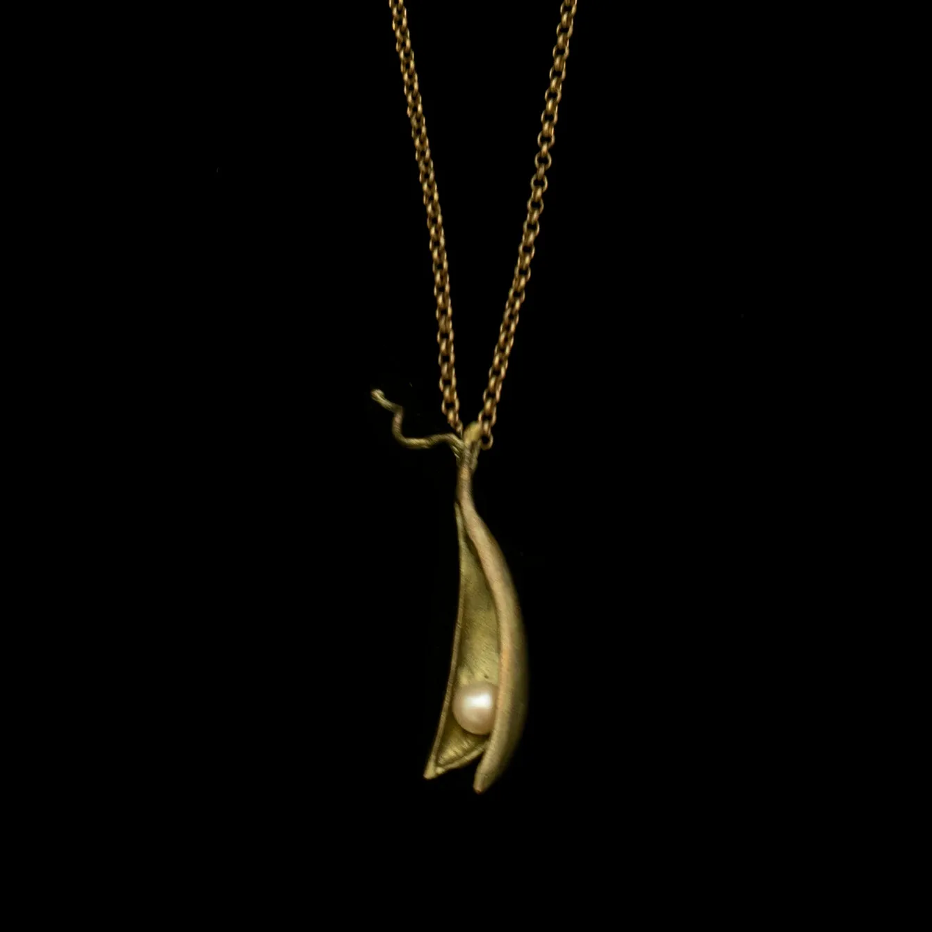 Pea Pod 18 Inch Adjustable 1 Pearl Pendant Necklace by Michael Michaud