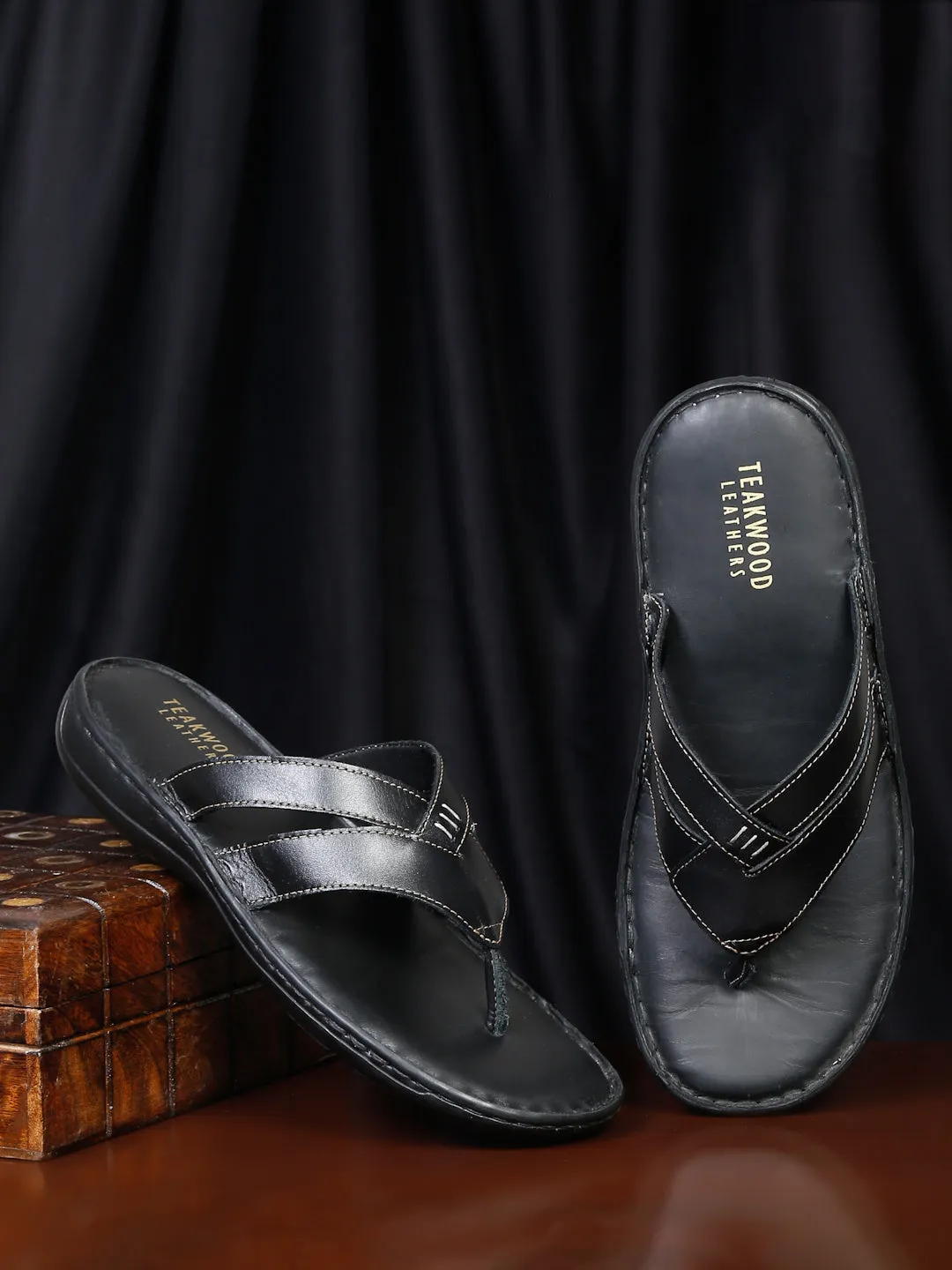 Teakwood Leather Men Black Leather Flip-Flops