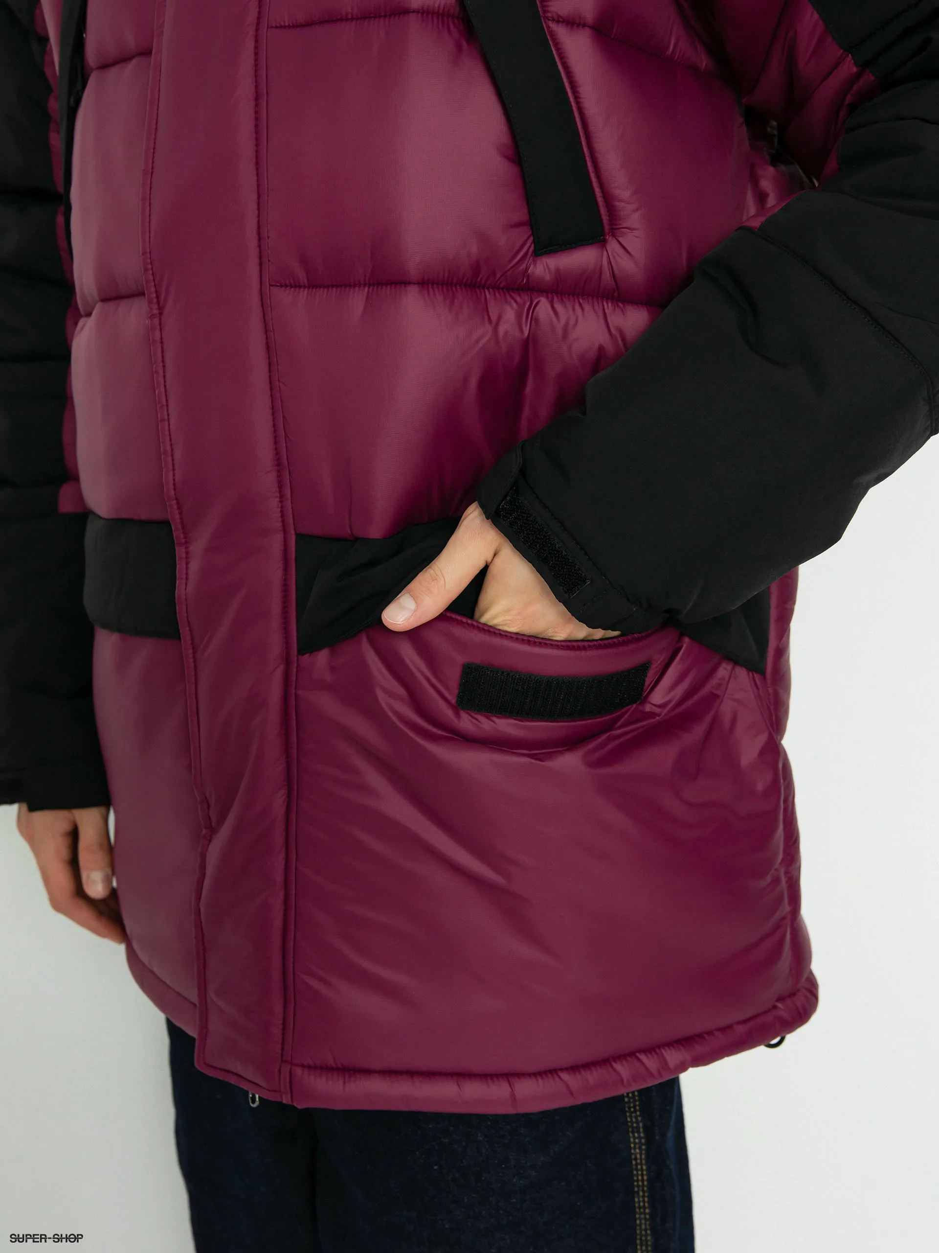 The North Face Insulated Parka Jacket (boysenberry/tnf black)