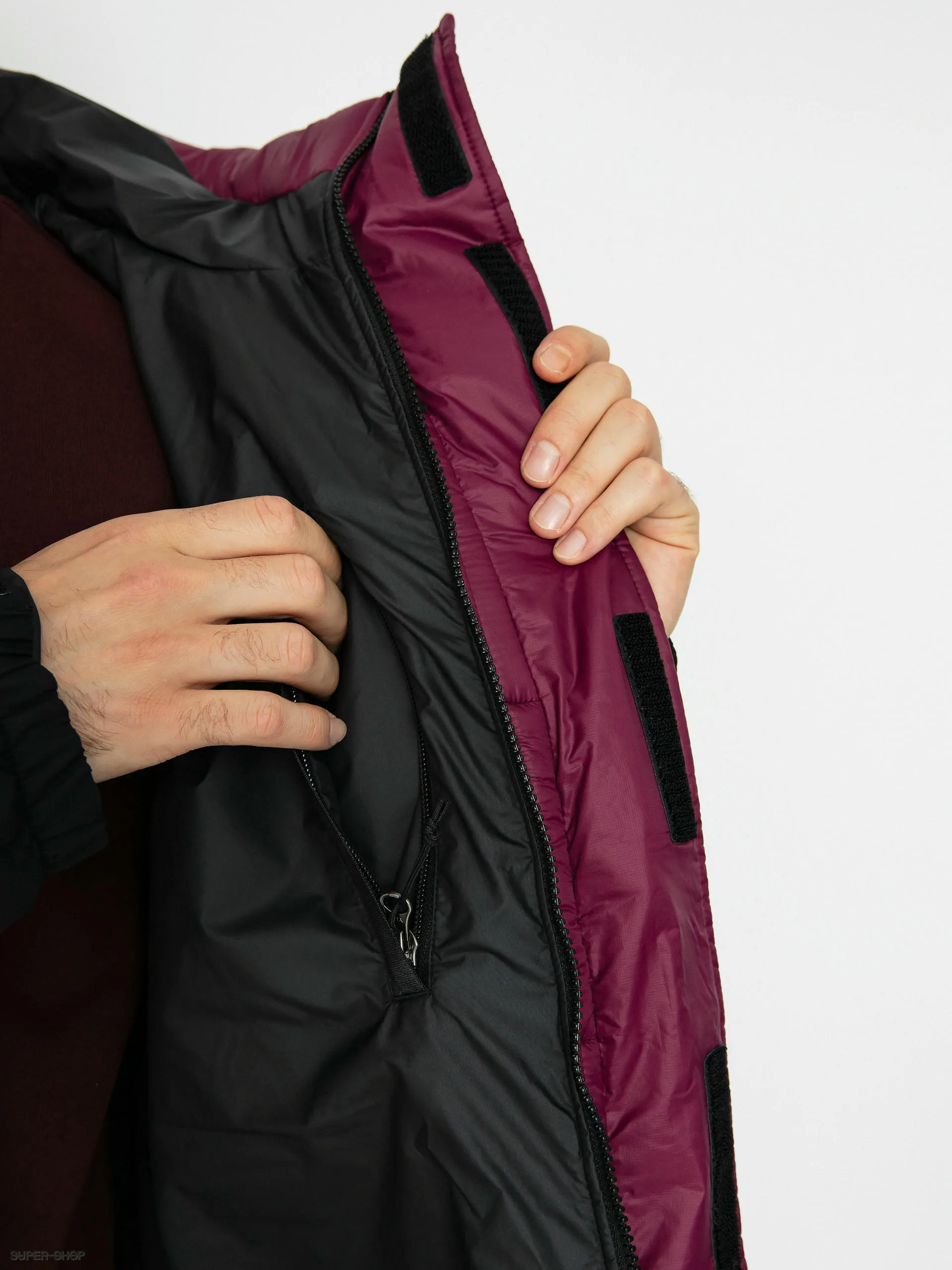 The North Face Insulated Parka Jacket (boysenberry/tnf black)