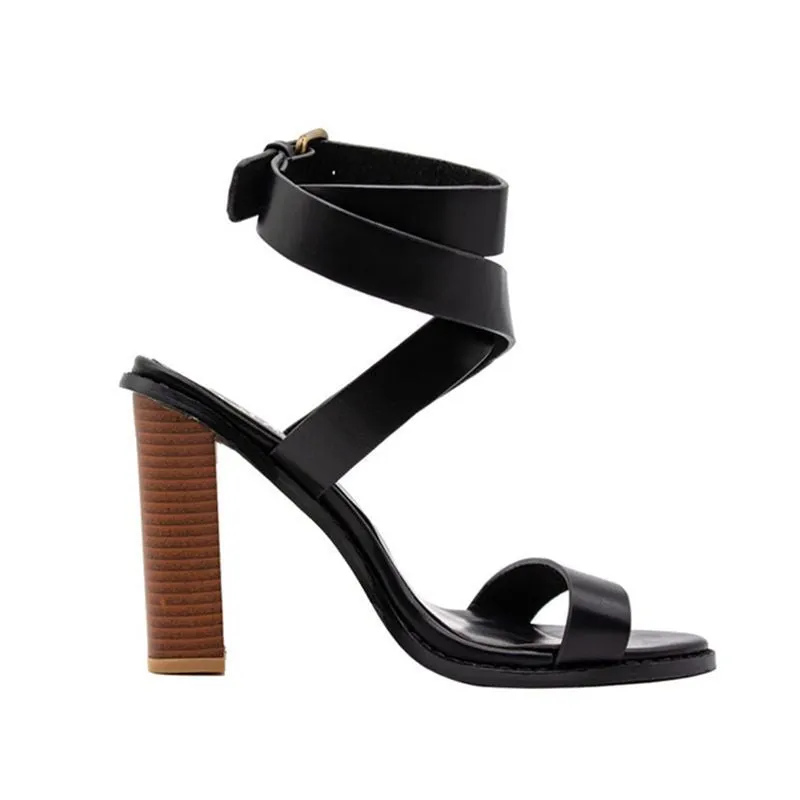 Tolsen Sandal