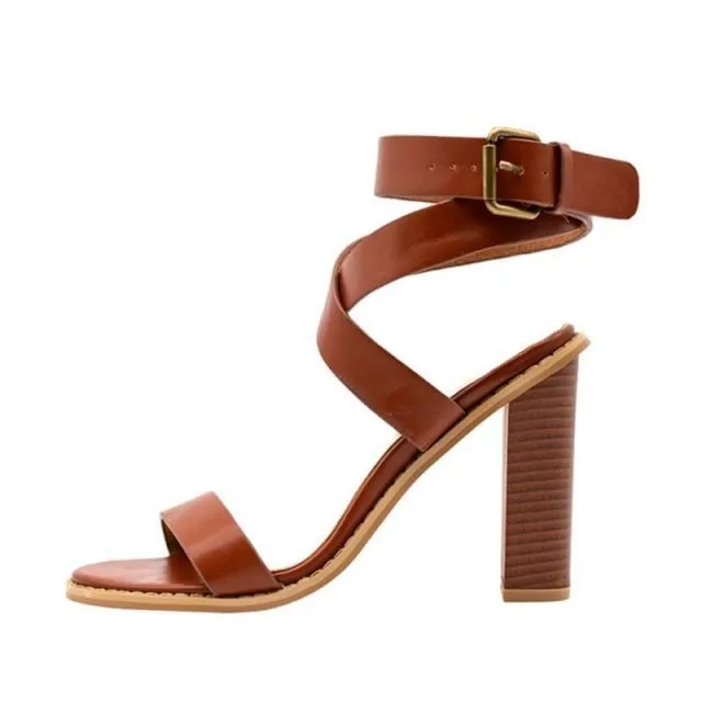 Tolsen Sandal