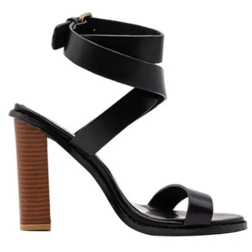 Tolsen Sandal