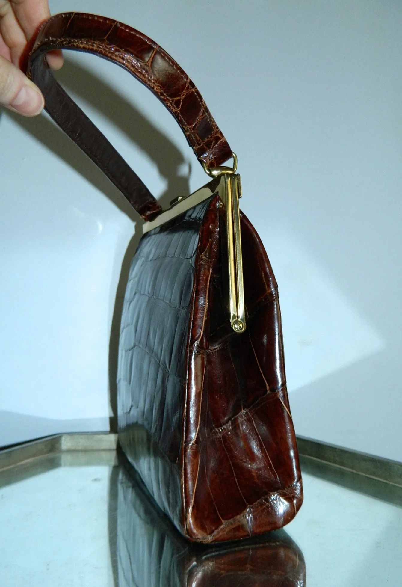 vintage 1960s brown ALLIGATOR handbag gold frame purse